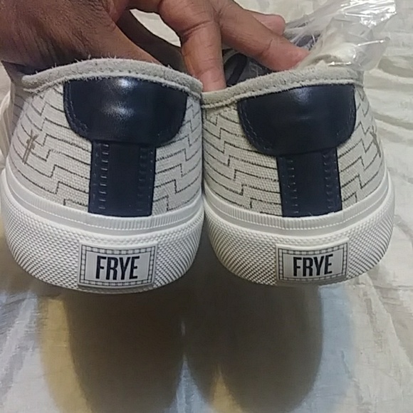 Frye Ludlow Canvas Print Sneakers - Picture 6 of 7